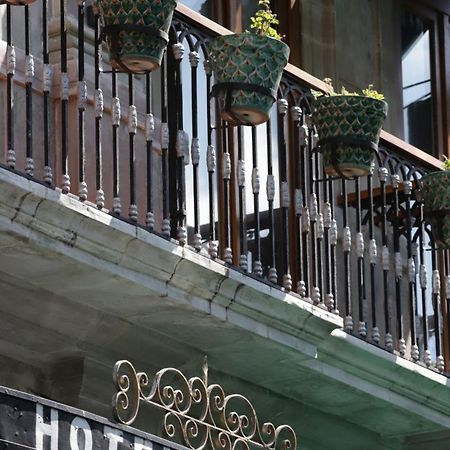 Hotel Luna Гуанахуато Екстериор снимка