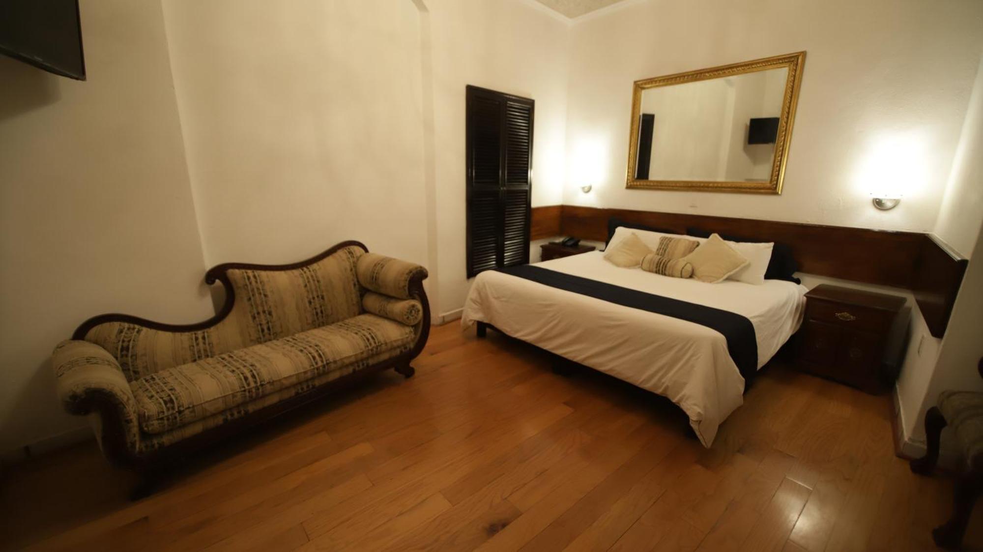 Hotel Luna Гуанахуато Екстериор снимка